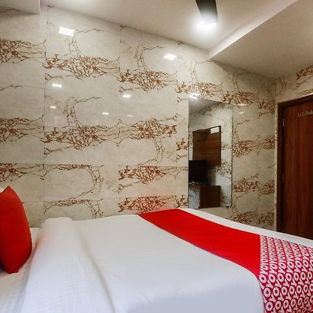 Oyo 63295 T Junction Residency Hotell Mumbai Exteriör bild
